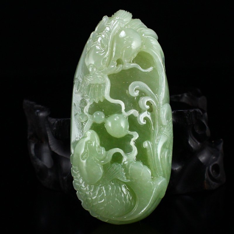 Chinese Hetian Jade Pendant - Dragon & Fish (1 of 8)