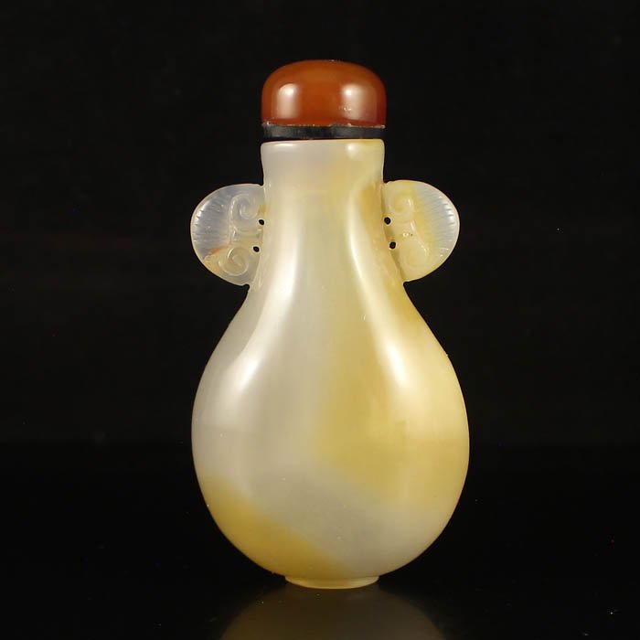 Chinese Natural Agate Snuff Bottle (1 of 6)
