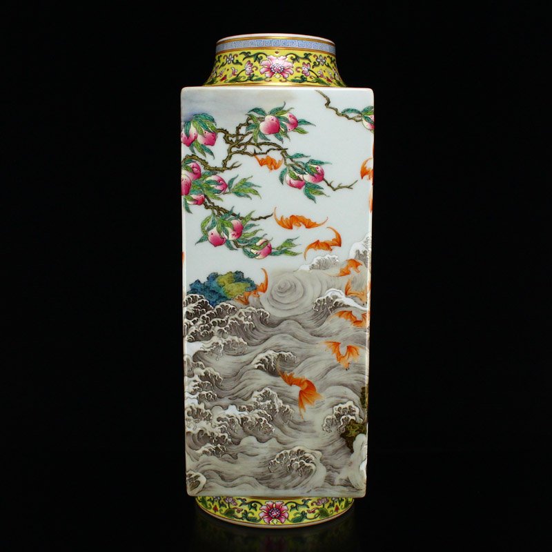 Chinese Gilt Edges Famille Rose Square Porcelain Vase (1 of 13)