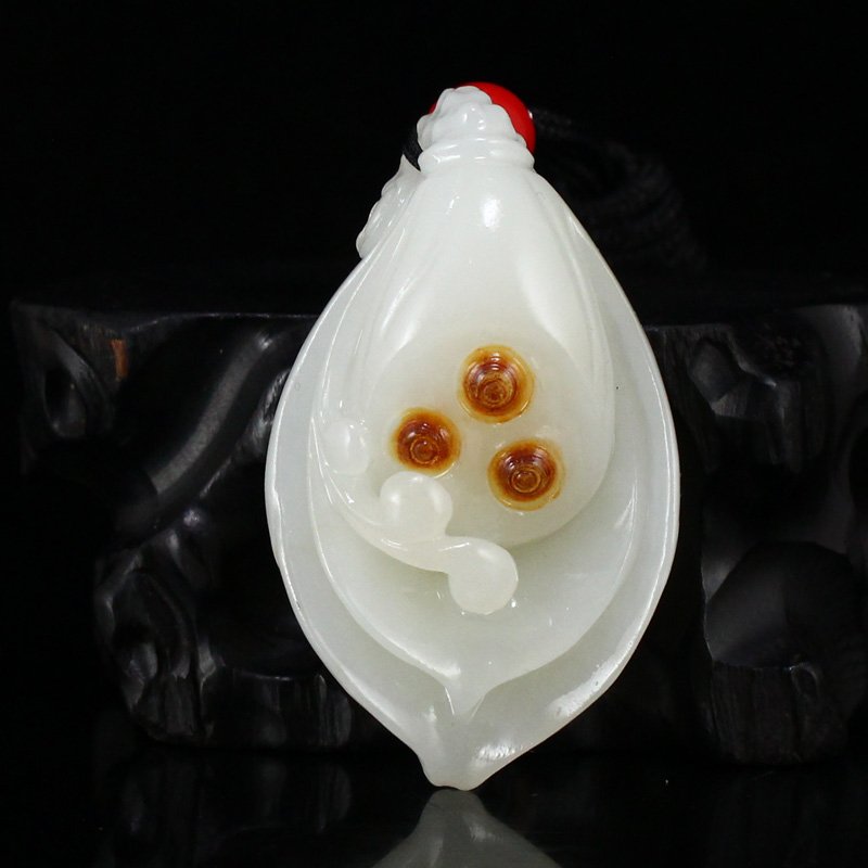 Chinese Hetian Jade Lotus Flower Pendant (1 of 7)