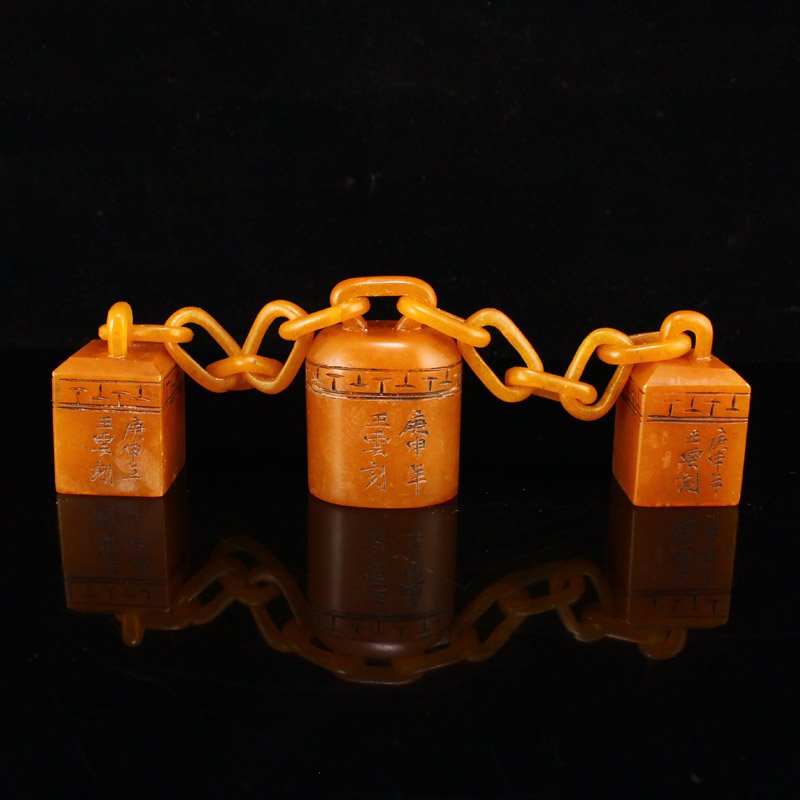 Three Vintage Chinese Tianhuang Stone Conjoined Seals (1 of 8)