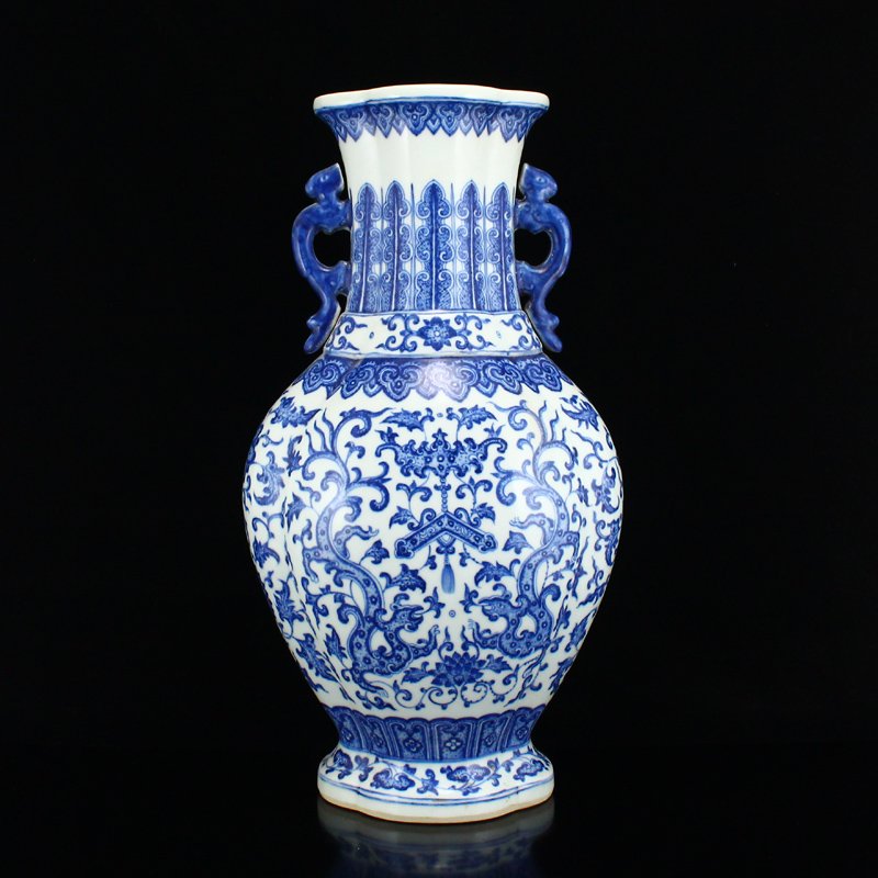 Beautiful Blue And White Porcelain Double Ears Vase (1 of 11)