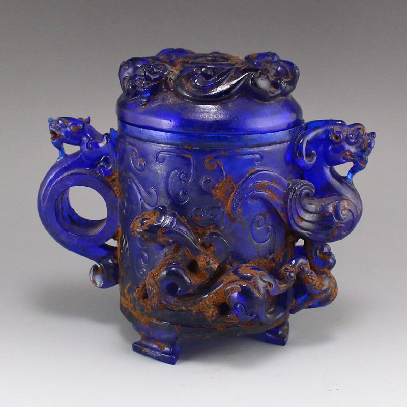 Vintage Chinese Blue Peking Glass Chi Dragon Burner: Vintage Chinese Blue Peking Glass Chi Dragon Burner w Lid Dimension: 130 x 150 x 100(mm) 5.12 x 5.91 x 3.94(inches) Weight: 1.81 lbs/821 g