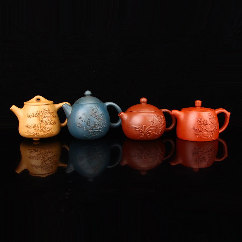 Four Vintage Chinese Yixing Zisha Clay Teapot (1 of 18)