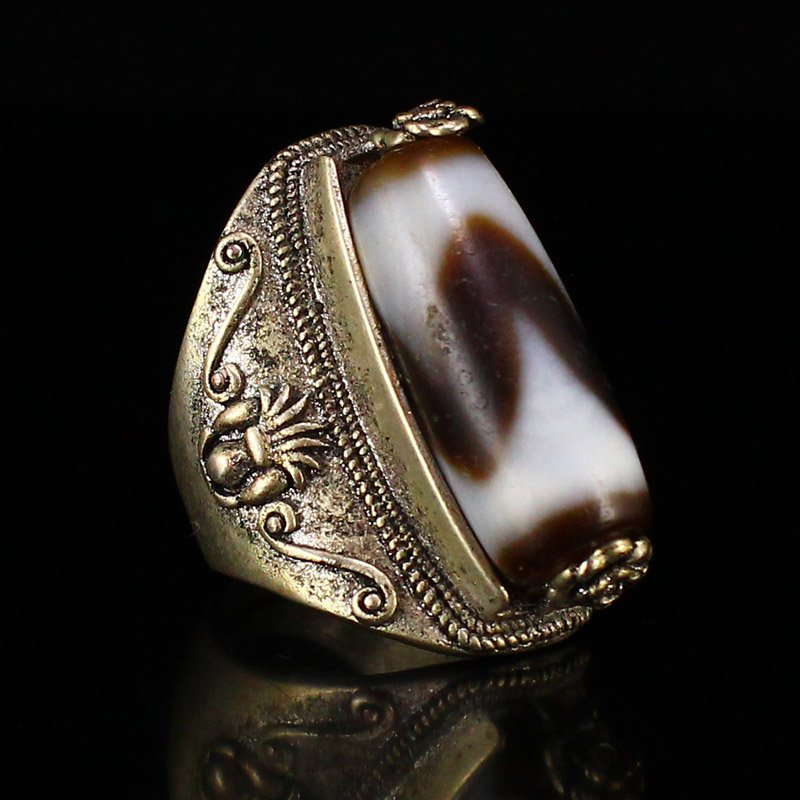 Vintage Tibetan Silver Inlay DZI Agate Ring (1 of 7)