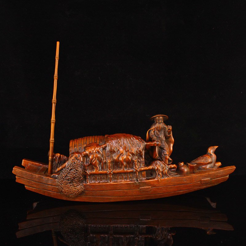 Vintage Chinese Boxwood Wood Boat & Fisherman Statue: Vintage Chinese Boxwood Wood Boat & Fisherman Statue Dimension: 294 x 88 x 70(mm) 11.57 x 3.46 x 2.76(inches) Weight : 1.43 lbs/650 g