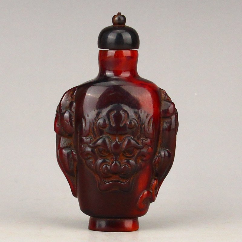 Vintage Chinese Ox Horn Double Ears Snuff Bottle (1 of 7)