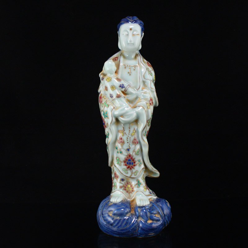 Chinese Gilt Gold Wucai Porcelain Kwan-Yin Statue (1 of 9)