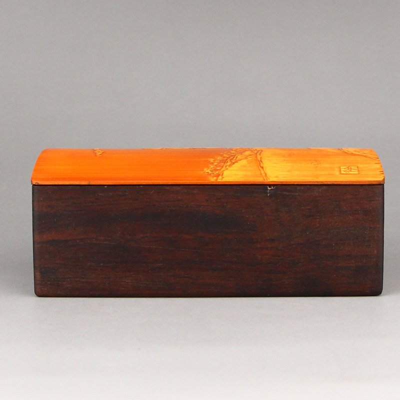 Vintage Chinese Zitan Wood Inlay Bamboo Jewelry Box: Vintage Chinese Zitan Wood Inlay Bamboo Jewelry Box w Kid Dimension: 110 x 55 x 43 (mm) 4.33 x 2.16 x 1.69(inches) Weight: 0.31 lbs/141 g