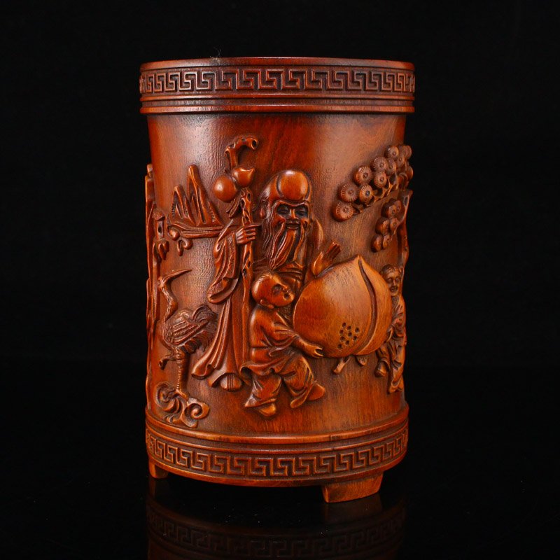 Boxwood Wood Longevity Taoism Deity & Kids Brush Pot: Vintage Chinese Boxwood Wood Longevity Taoism Deity & Kids Brush Pot Dimension: 128 x 74 x 71(mm) 5.04 x 2.91 x 2.79(inches) Weight: 0.34 lbs/227 g