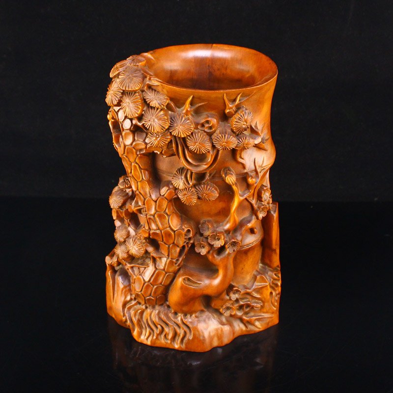 Boxwood Pine Tree ,Bamboo & Plum Flower Brush Pot: Chinese Boxwood Wood Pine Tree ,Bamboo & Plum Flower Brush Pot Dimension: 170 x 113 x 83(mm) 6.69 x 4.45 x 3.27(inches) Weight: 1.27 lbs/574 g
