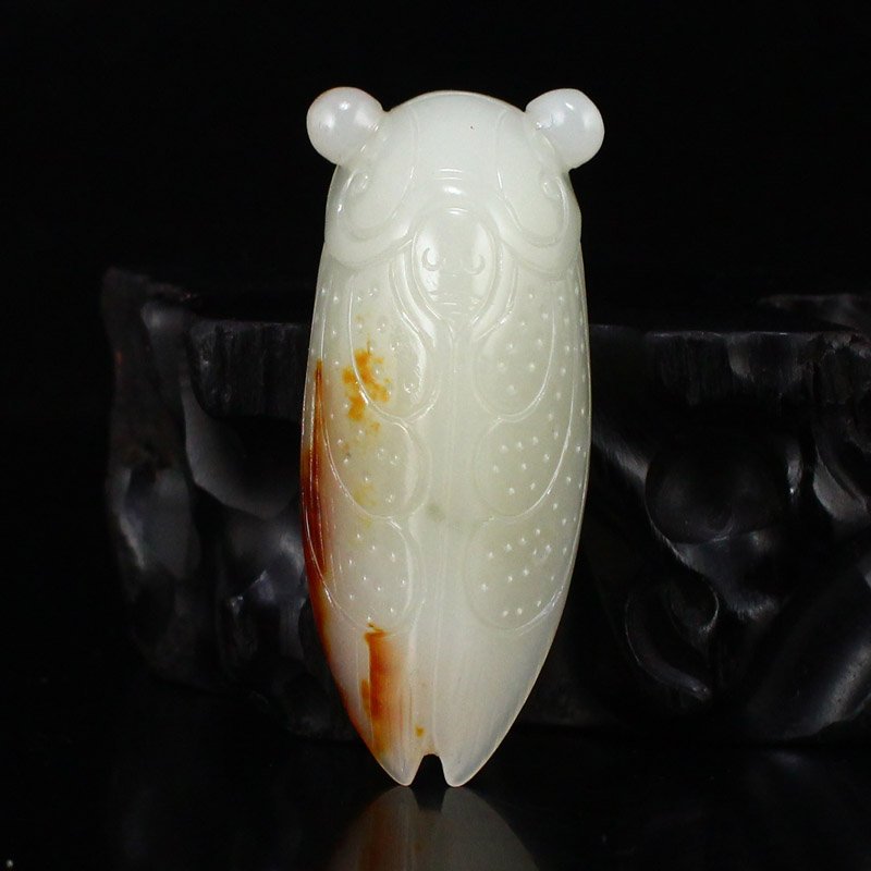 Chinese Hetian Jade Cicada Pendant (1 of 7)