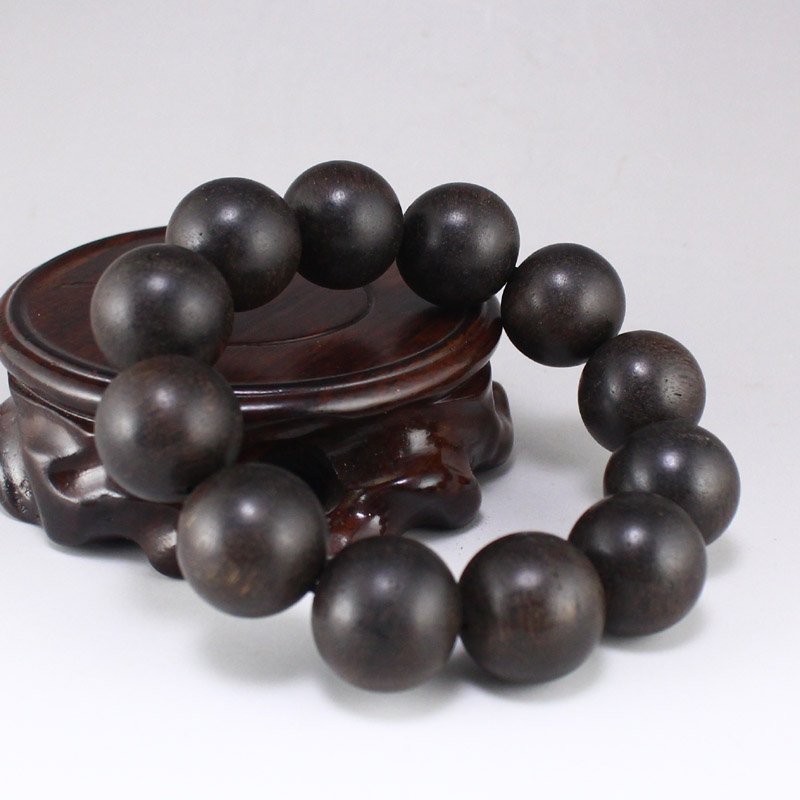Vintage Chinese Chenxiang Wood Beads Bracelets (1 of 6)