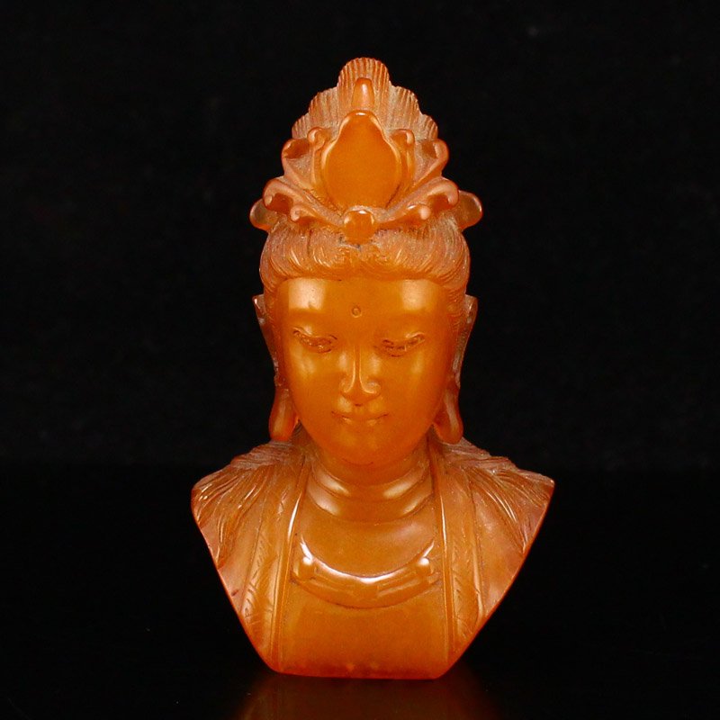 Vintage Chinese Shoushan Stone Kwan-Yin Statue (1 of 7)