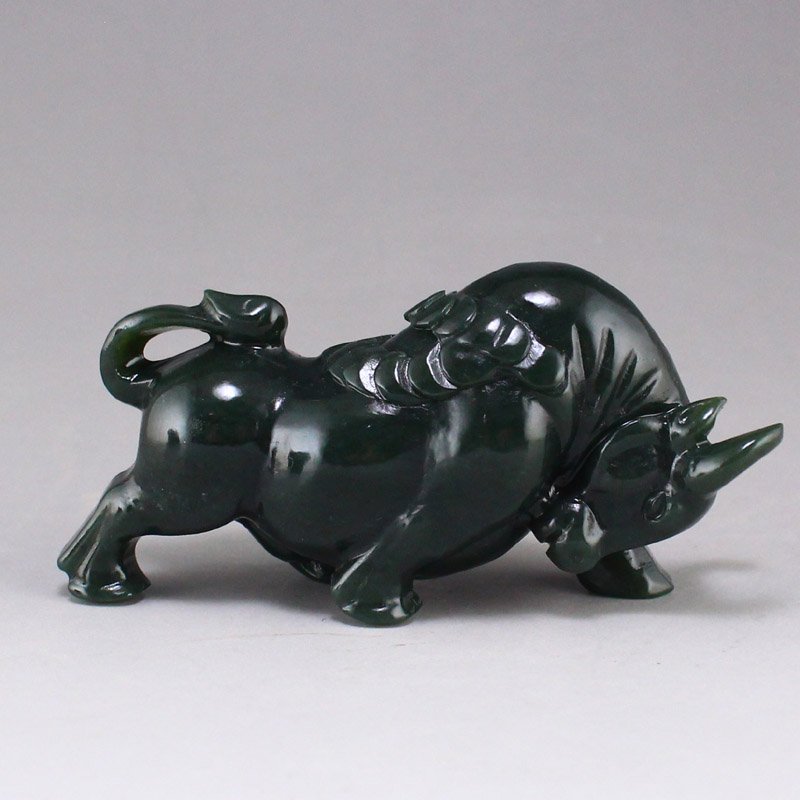 Green Hetian Jade Fortune Ox Statue w Certificate (1 of 7)