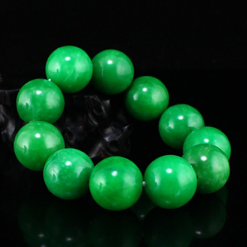 20mm Chinese Green Jade Beads Bracelet (1 of 6)
