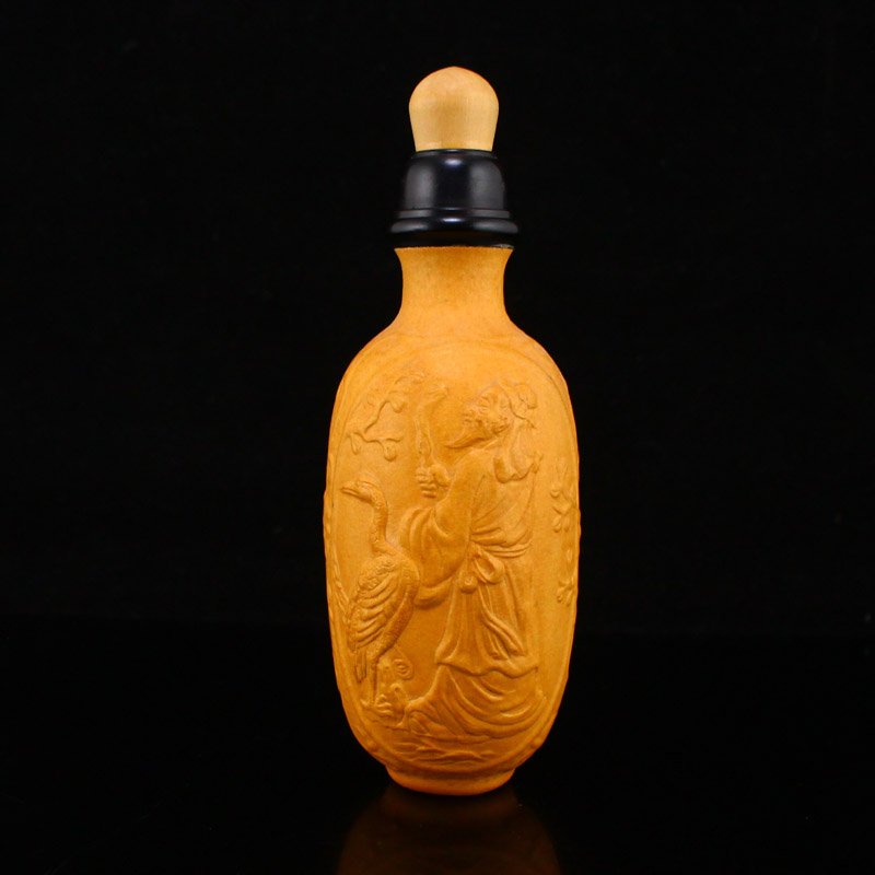 Vintage Gourd Carved Figure & Crane Snuff Bottle (1 of 8)