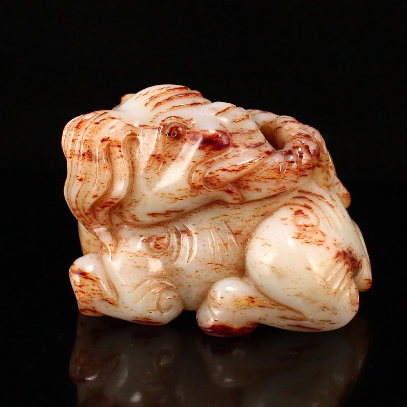 Vintage Chinese Hetian Jade Elephant & Kid Statue (1 of 7)