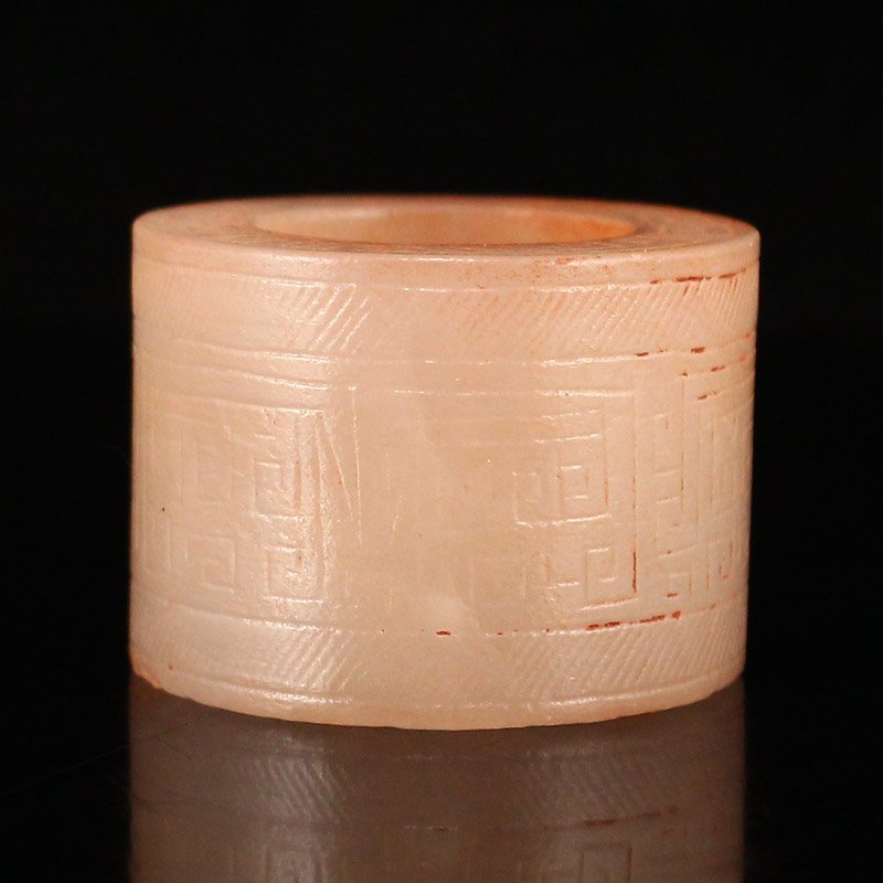 Vintage Chinese Hetian Jade Thumb Ring (1 of 6)