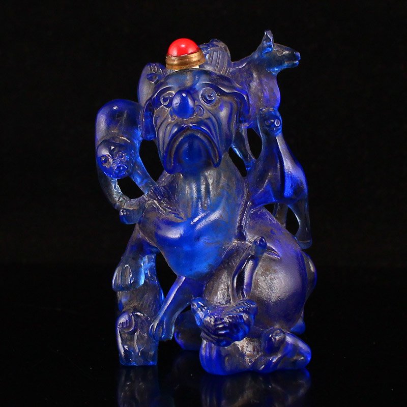 Vintage Blue Peking Glass Fortune Dog Snuff Bottle (1 of 8)