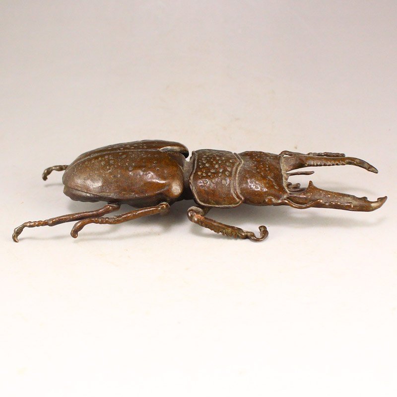 Vivid Chinese Red Copper Statue - Beetle (1 of 9)