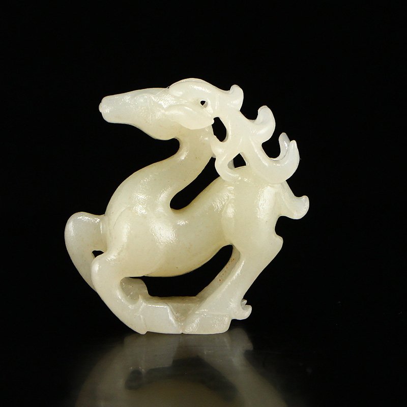 Chinese Hetian Jade Lucky Deer Pendant (1 of 7)