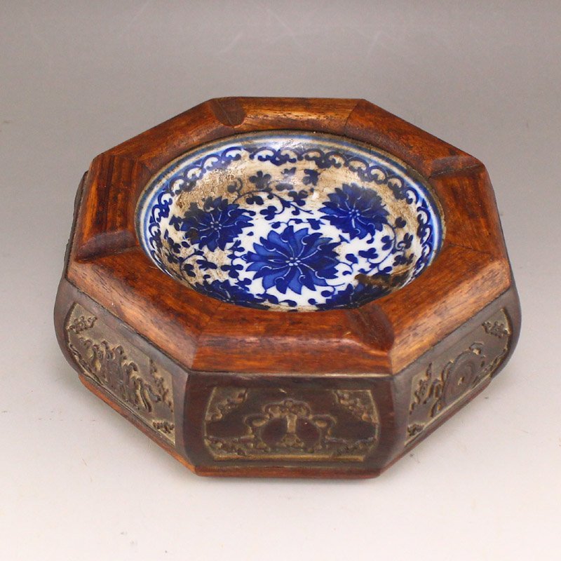Zitan Wood Inlay Blue And White Porcelain Ashtray (1 of 6)