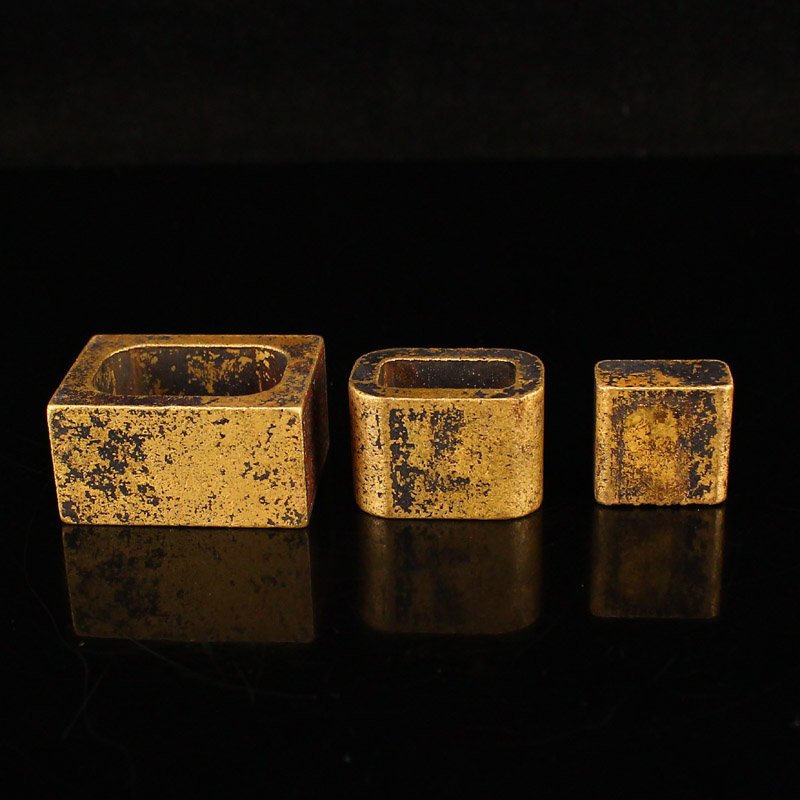 A Set Three Vintage Chinese Brass Seals (1 of 8)