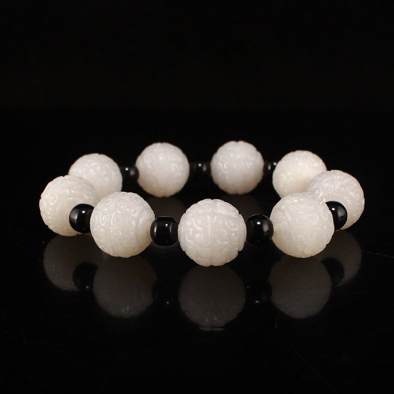 79 G Chinese Hetian Jade Beads Bracelet (1 of 6)