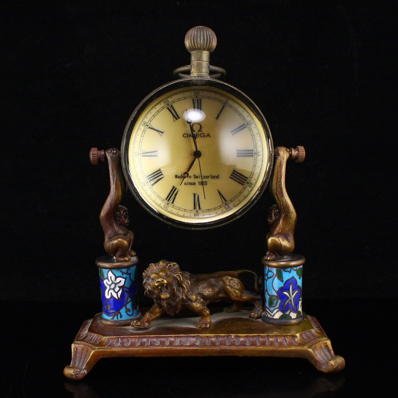 Vintage Brass Mechanical Clock (1 of 9)