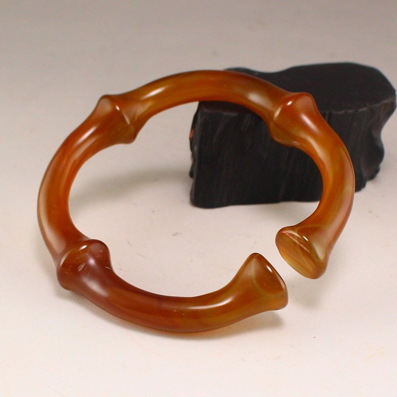 Inside Diameter 60 MM Vintage Chinese Agate Bracelet (1 of 6)
