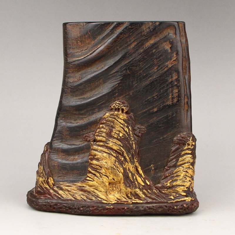 Vintage Chinese Ox Horn Brush Pot: Vintage Chinese Ox Horn Brush Pot Dimension: 120 x 115 x 60(mm) 4.72 x 4.53 x 2.36(inches) Weight: 0.80 lbs/364 g