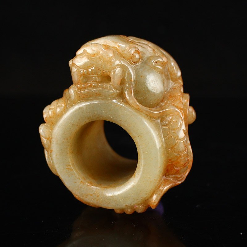 Vintage Chinese Hetian Jade Dragon Head Thumb Ring (1 of 10)