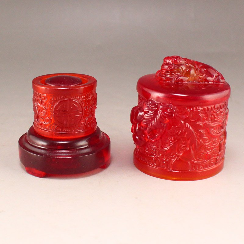 Vintage Chinese Red Peking Glass Thumb Ring w Box (1 of 9)