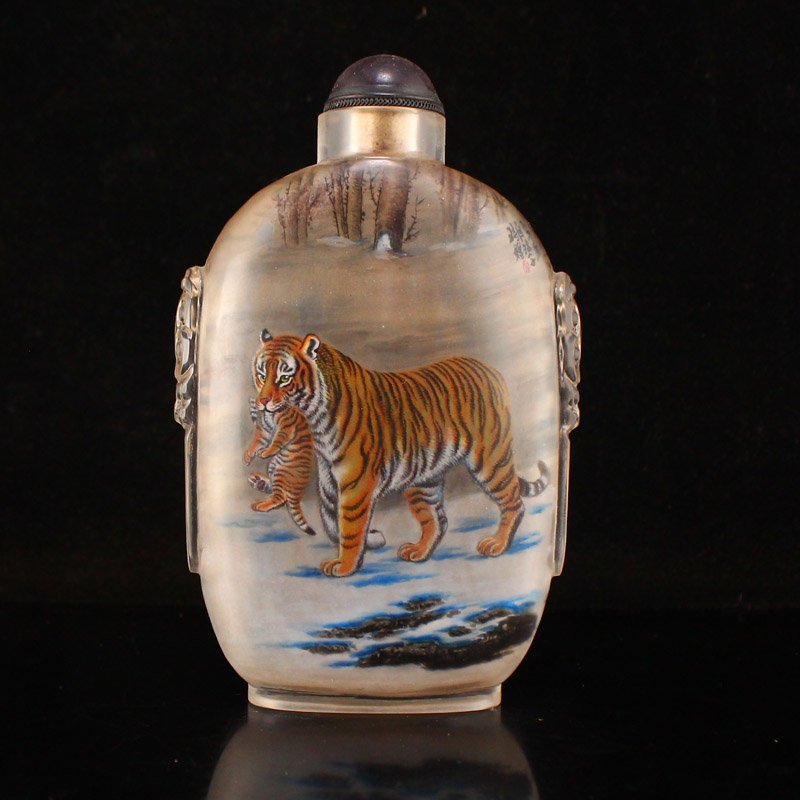 Peking Glass Inside Painting Tiger Big Snuff Bottle (1 of 8)
