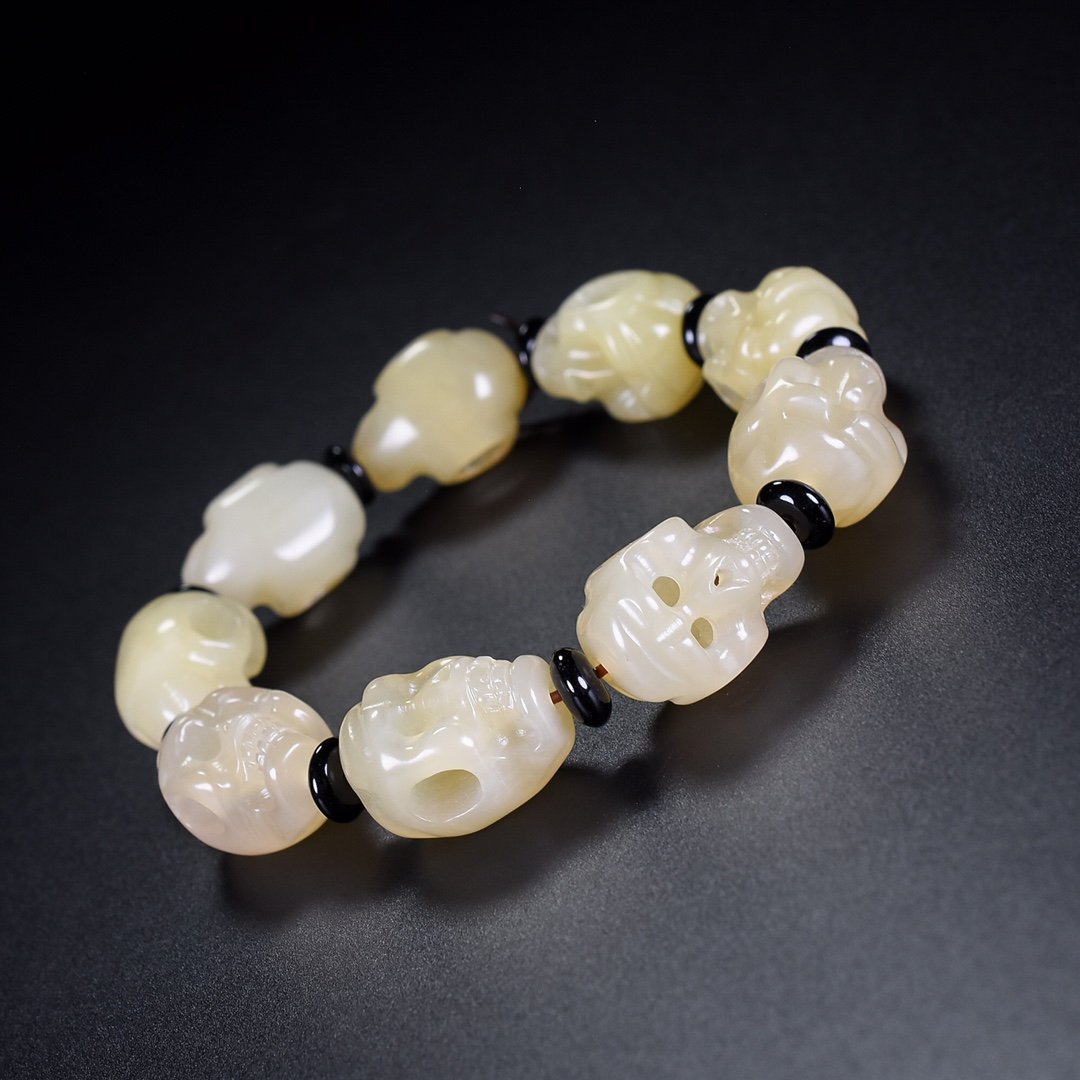 Superb Chinese Hetian Jade Skull Beads Bracelet (1 of 9)