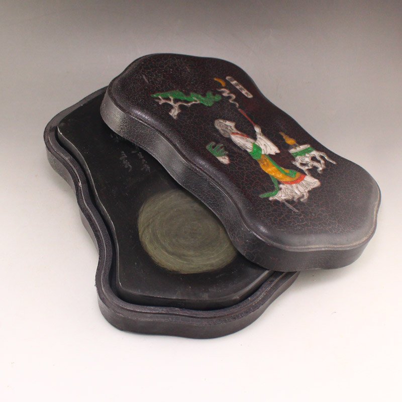 Vintage Chinese Poetic Prose Duan Inkstone With Lacquerware Box: Vintage Chinese Poetic Prose Duan Inkstone With Lacquerware Box Dimension: 260 x 170 x 54(mm) 10.24 x 6.69 x 2.13(inches) Weight: 7.31 lbs/3314 g
