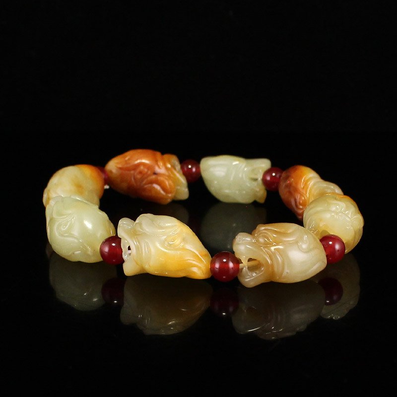 Chinese Hetian Jade Tiger Head Bracelet (1 of 6)