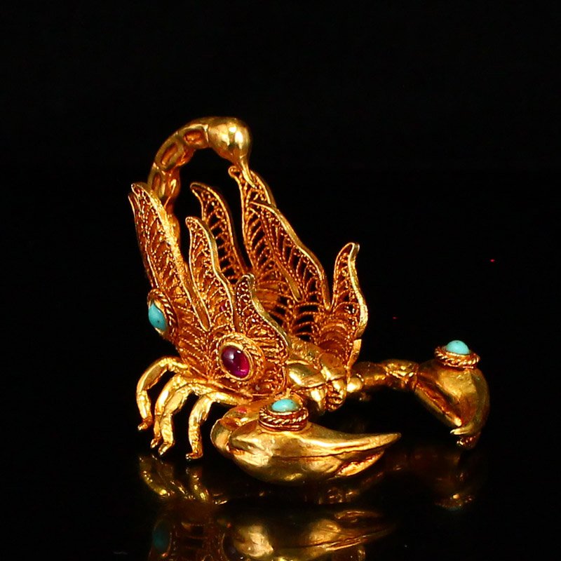 Vintage Gold Wires Inlay Gems Scorpion Statue (1 of 5)
