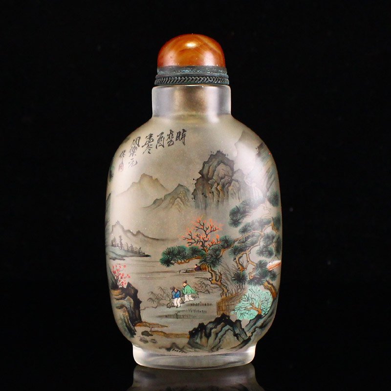 Vintage Chinese Peking Glass Inside Painting Snuff Bottle: Vintage Chinese Peking Glass Inside Painting Snuff Bottle w Red Agate Stopper Dimension: 95 x 50 x 28(mm) 3.74 x 1.97 x 1.1(inches) Weight: 0.15 lbs/ 70 g