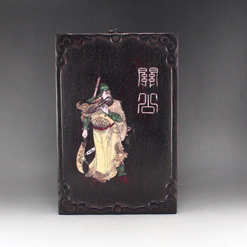 Chinese Zitan Wood Inlay Shell Guangong Tangka: Chinese Zitan Wood Inlay Shell Guangong Tangka Dimension: 270 x 175 x 25(mm) 10.63 x 6.89 x 0.98(inches) Weight: 2.25 lbs/1023 g