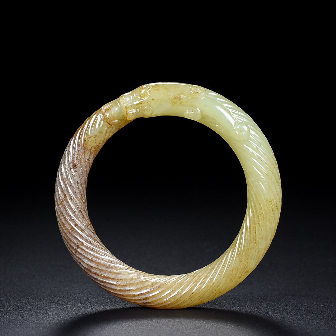 Vintage Chinese Hetian Jade Dragon Head Bracelet (1 of 8)