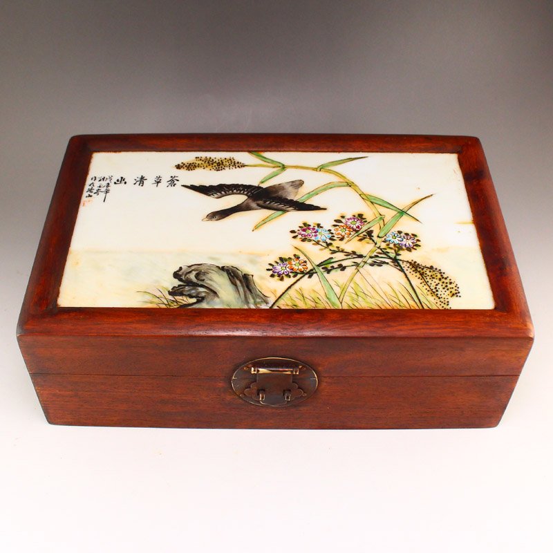 Old Zitan Wood Inlay Porcelain Plate Painting Jewelry Box: Vintage Chinese Zitan Wood Inlay Porcelain Plate Painting Jewelry Box Dimension: 283 x 175 x 95(mm) 11.14 x 6.89 x 3.74(inches) Weight: 3.57 lbs/1621 g