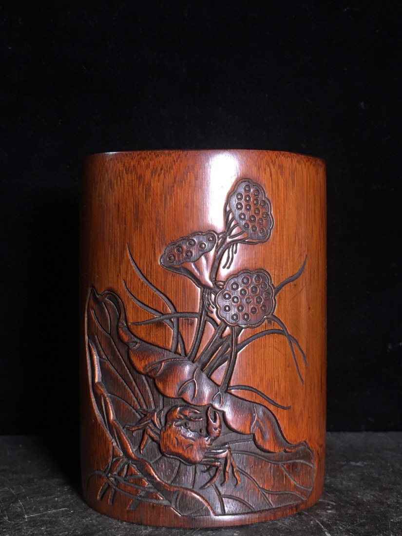 Chinese Bamboo Low Relief Lotus Leaf & Lotus Pod Brush Pot: Chinese Bamboo Low Relief Lotus Leaf & Lotus Pod Brush Pot Dimension: 110 x 80(mm) 4.33 x 3.15(inches) Weight: 0.35 lbs/160 g