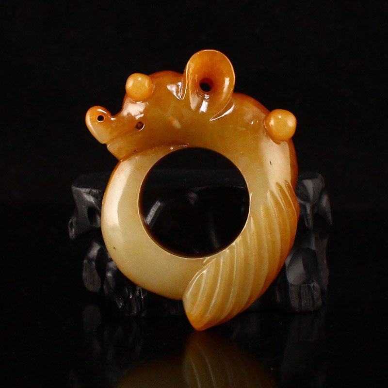 Vintage Chinese Hetian Jade Thumb Ring  / Pendant (1 of 6)