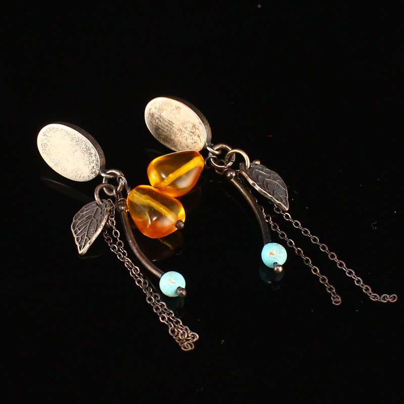 Old Silver & Amber Earrings (1 of 6)