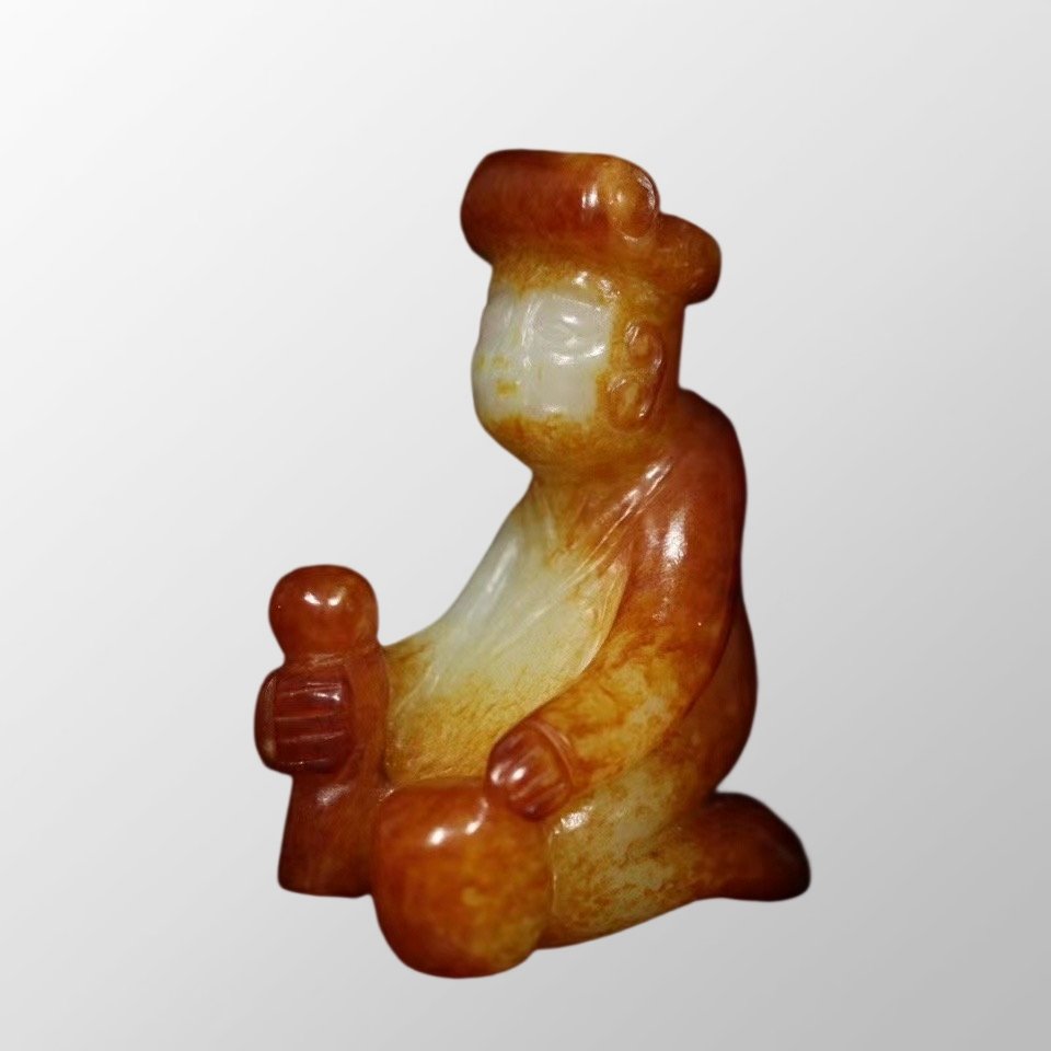 Vintage Chinese Hetian Jade Figure & Drum Statue: Vintage Chinese Hetian Jade Figure & Drum StatueDimension:42 x 58 x 26(mm)1.65 x 2.28 x 1.02(inches) Weight:0.14lbs/62.9g