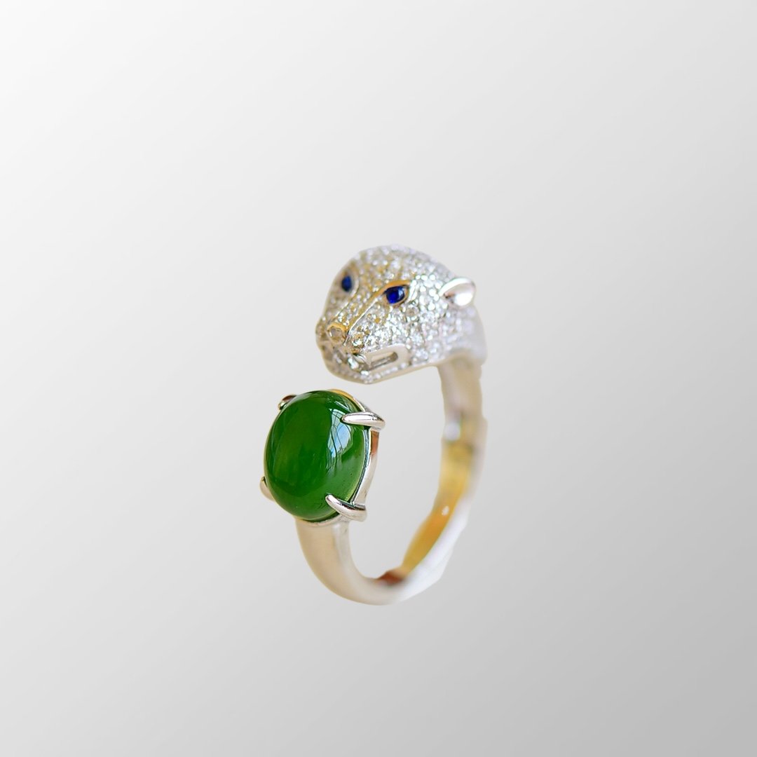 Chinese 925 Silver Inlay Green Hetian Jade Leopard Ring: Chinese 925 Silver Inlay Green Hetian Jade Leopard RingJade Dimension: 8 x 10 (mm)0.31 x 0.39(inches)