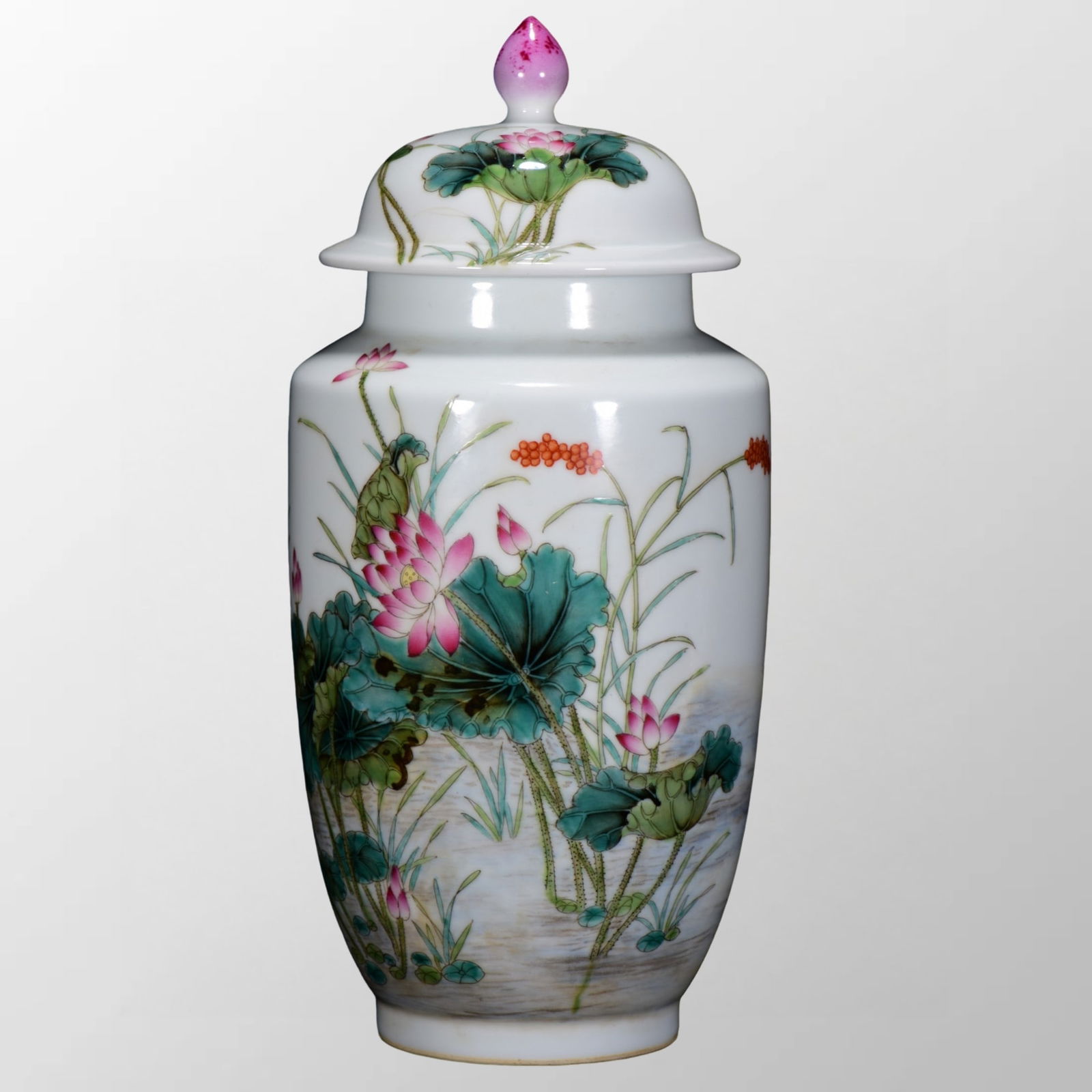 Chinese Qing Dynasty Famille Rose Lotus Flower & Lotus Leaf Design Porcelain Pot (1 of 10)