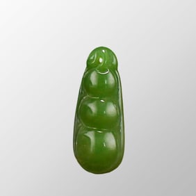 Chinese Natural Green Hetian Jade Peascod Pendant